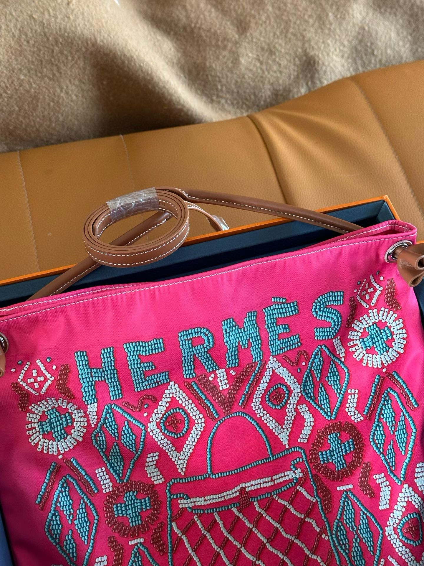 Hermes silkycity bag with a “Coud de Fouet”