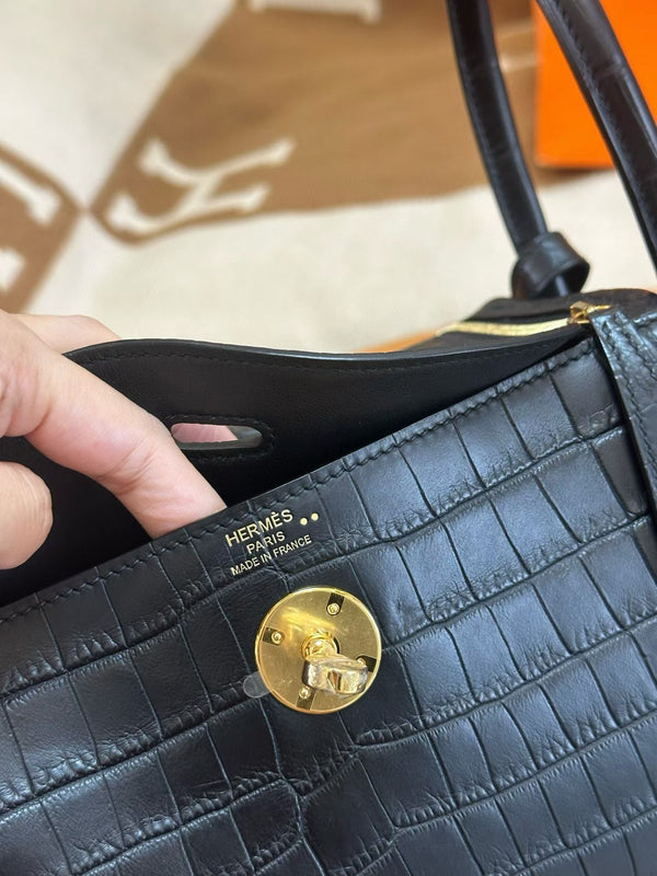 Hermes 26 in matte crocodile